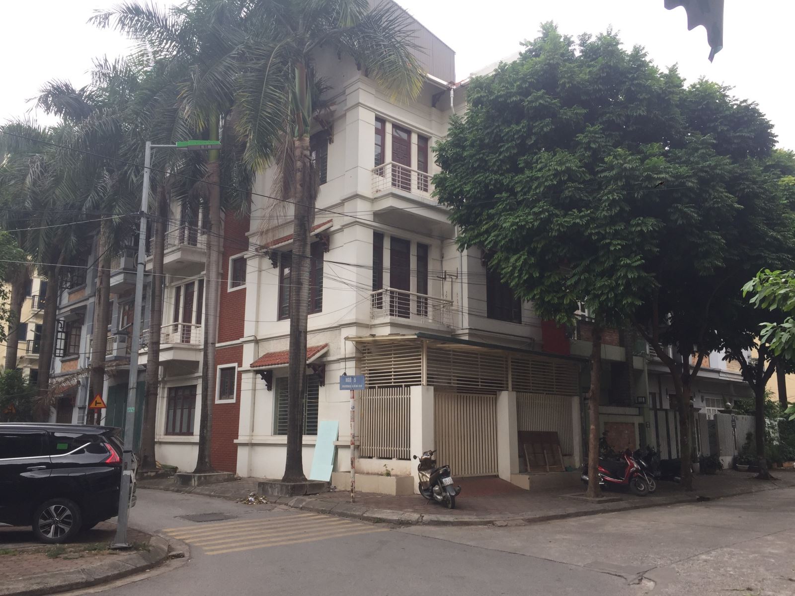 Chính chủ cần bán gấp căn nhà số 01 phân lô B (lô góc), khu nhà Liên Cơ, Phường Cầu Diễn, Quận Nam Từ Liêm, Tp. Hà Nội