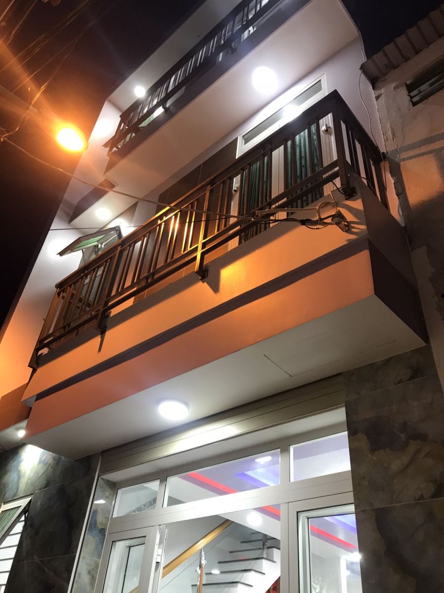 Bán nhàTừ nhà ra biển, chợ, trung tâm chỉ mất 5p