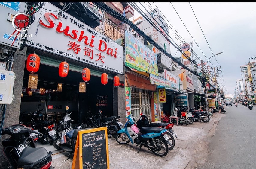 Do bận nhiều việc gia đình nên không dành hết toàn thời gian ở quán được.